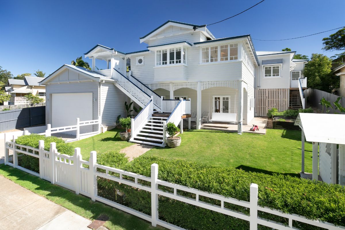 Ashgrove Brisbane Home Build by Wendourie Constructions